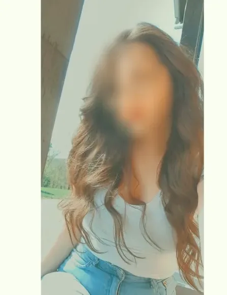 Alina, 24