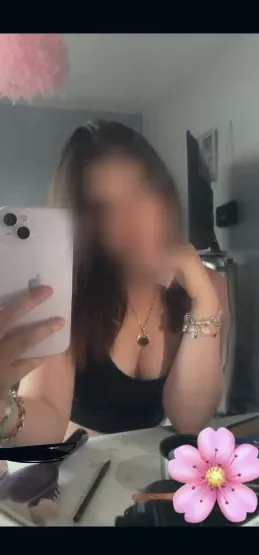 Antonia, 20