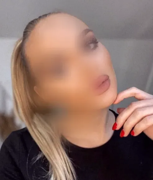 Antonia, 31