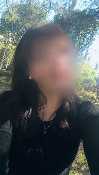 Pauline, 34