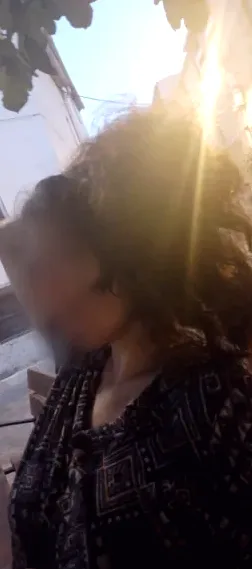 Vivien, 40
