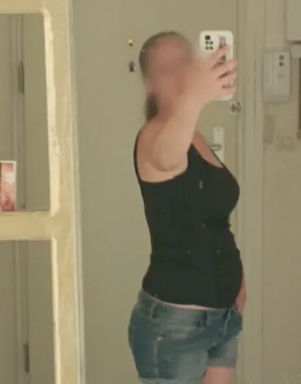 Yvonne, 36